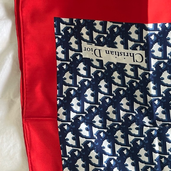 Dior silk scarf - Red and Blue 29 x 29.5 - Picture 5 of 8